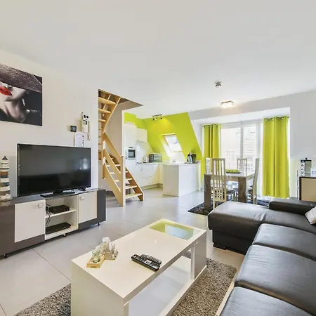 Apartamento Duplex In Bruges With Market Square Views, Cleaning Included