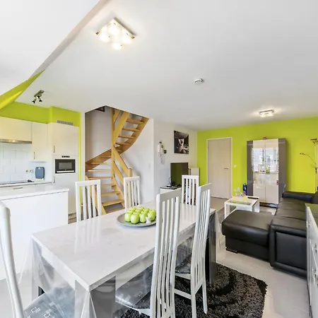 Duplex Located In The Market Square, Cleaning Included Apartment